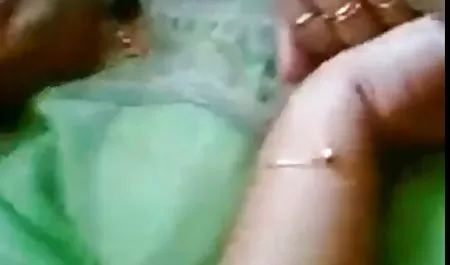 통통한 우크라이나어 포르노 성숙한 갈색 머리,섹스