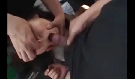 물리적 홈 비디오와 성숙한 교육 강사한