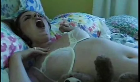 Latina 성숙한 여성노 엉덩이 큰 블랙 딕에서 Nina kayy